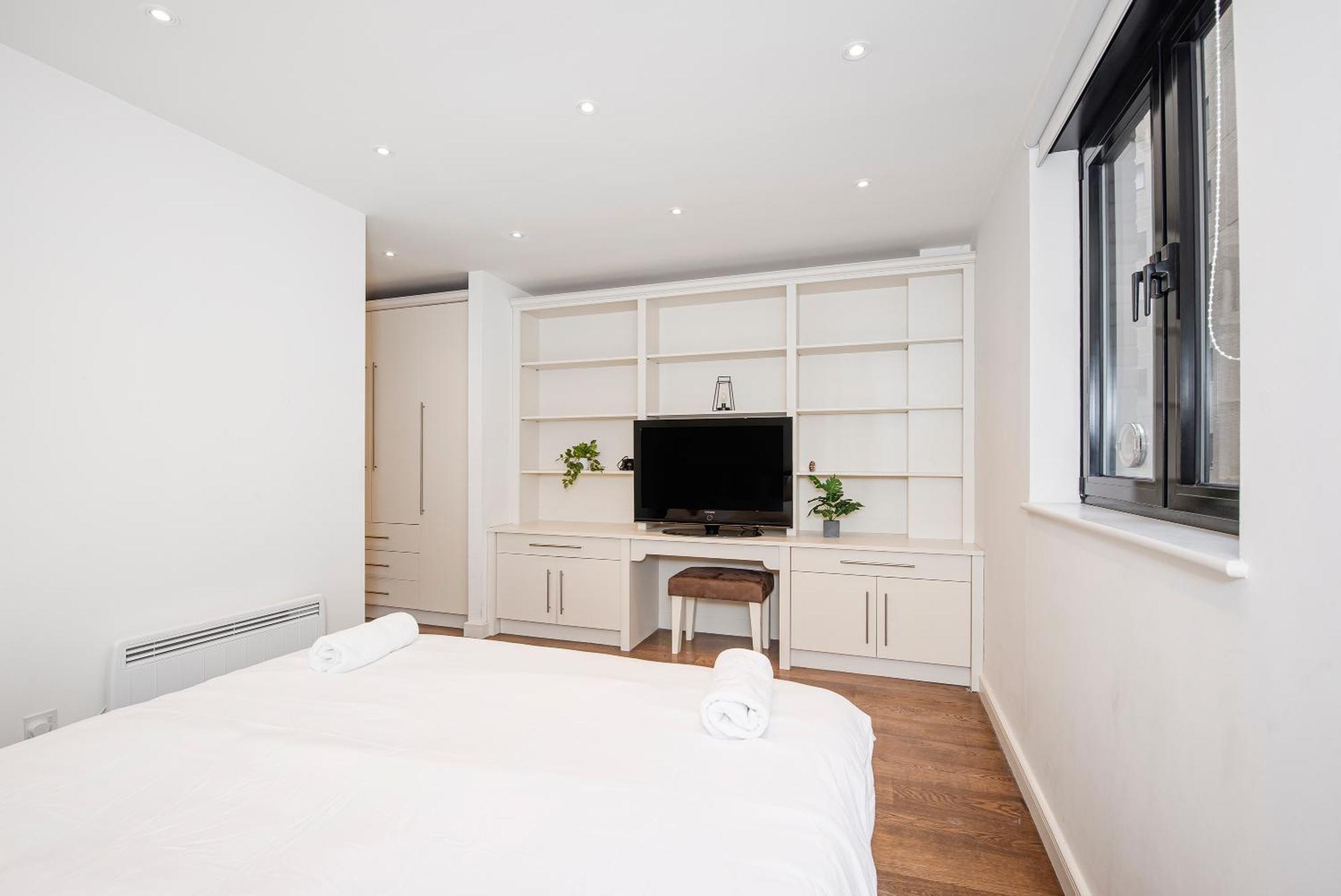 Central 2 Bed Maissonette 런던 외부 사진