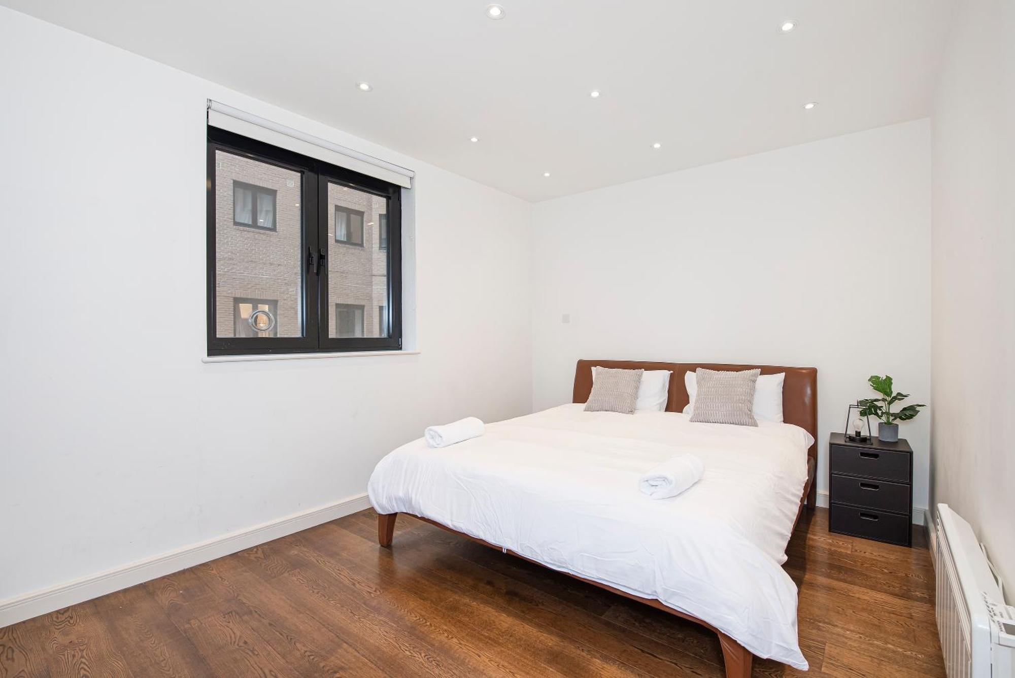 Central 2 Bed Maissonette 런던 외부 사진